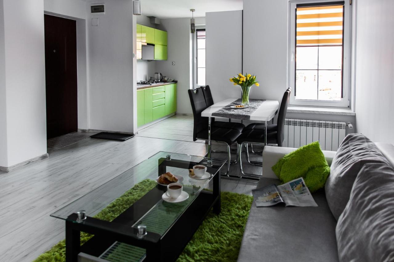 Apartament Szczesliwy ウストシキ・ドルネ エクステリア 写真