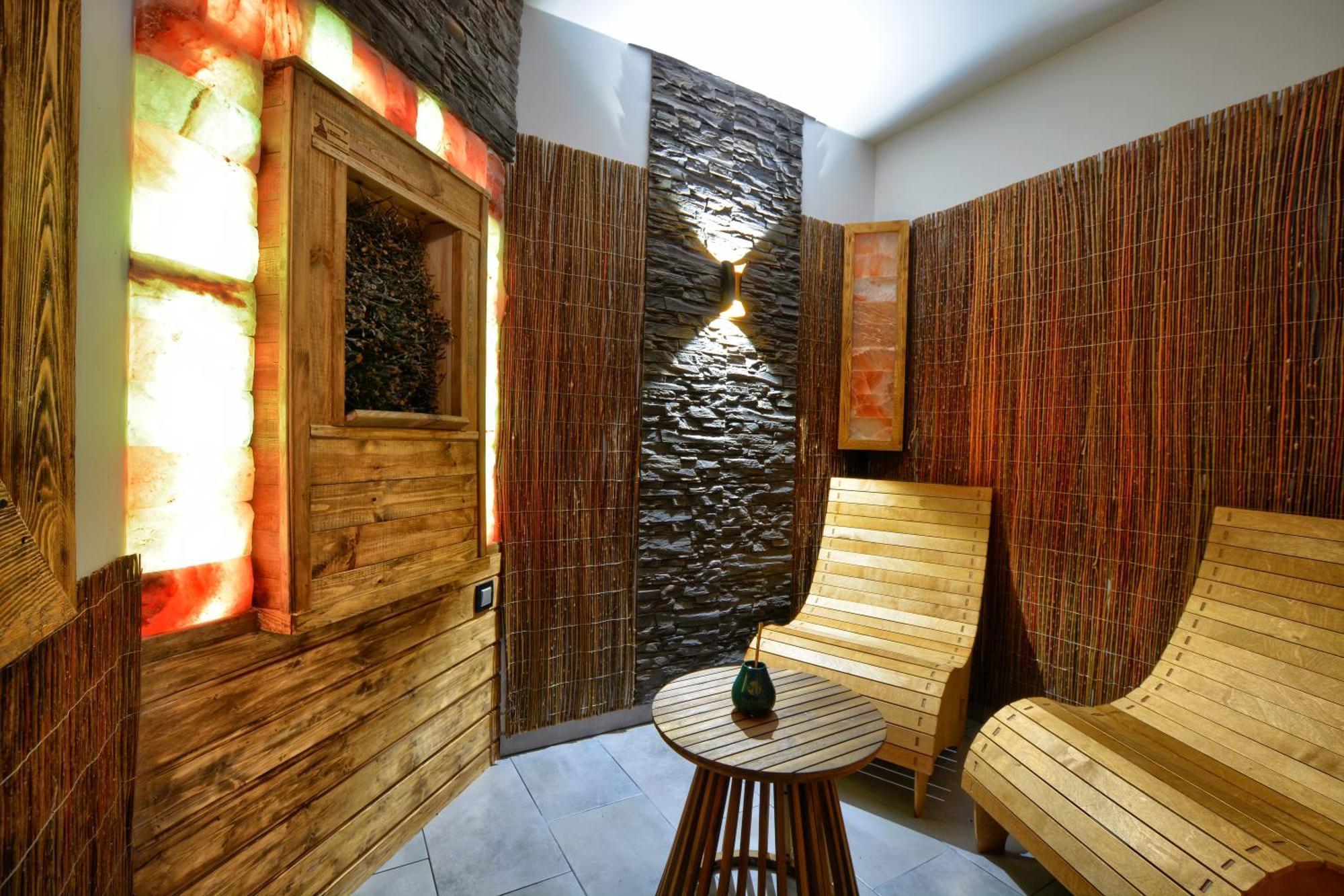 Apartament Szczesliwy ウストシキ・ドルネ エクステリア 写真