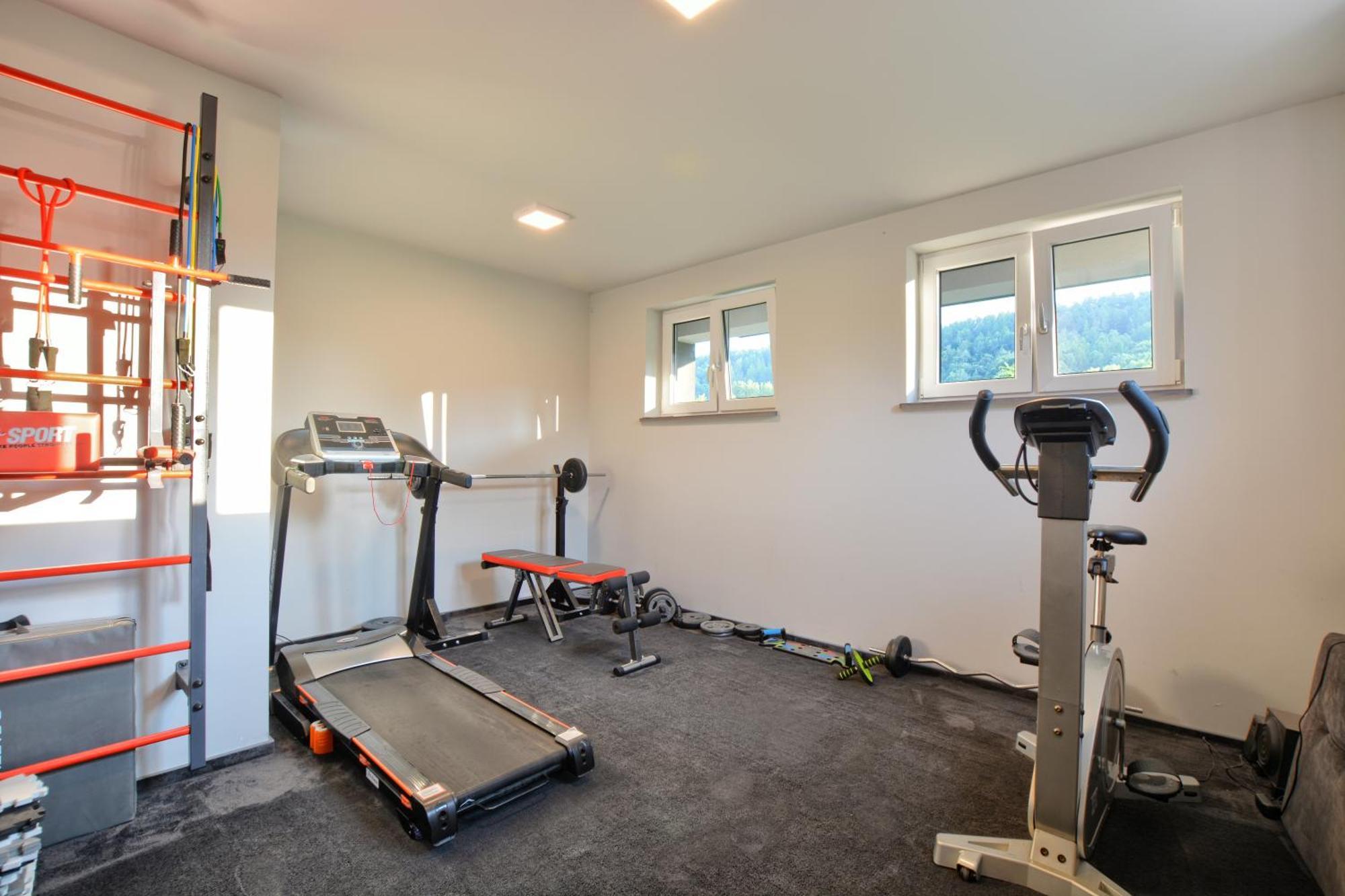 Apartament Szczesliwy ウストシキ・ドルネ エクステリア 写真